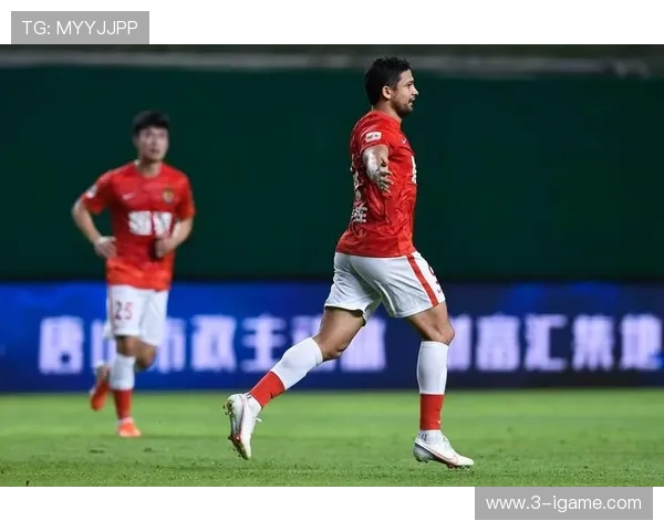 广州篮球队在世界锦标赛积分榜上以58分稳居第一名展现强劲实力