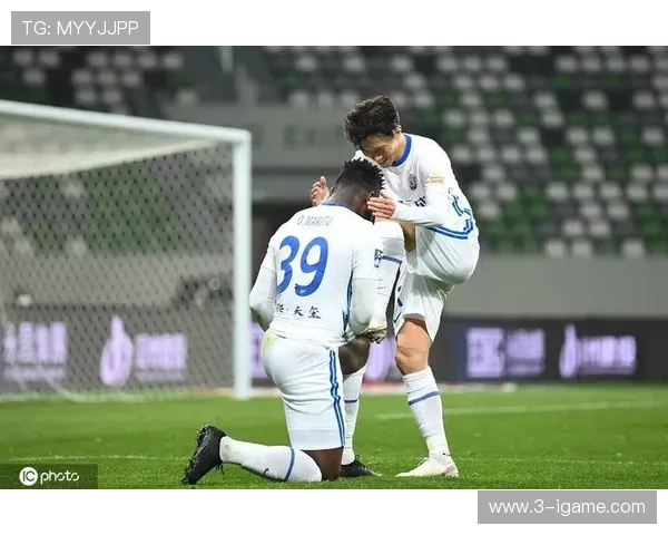 津门虎主场鏖战沧州雄狮双方誓夺关键三分激起中超保级新风暴